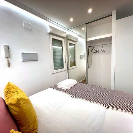 Apartment In The Heart Of Madrid-Piso En Malasana Exterior photo
